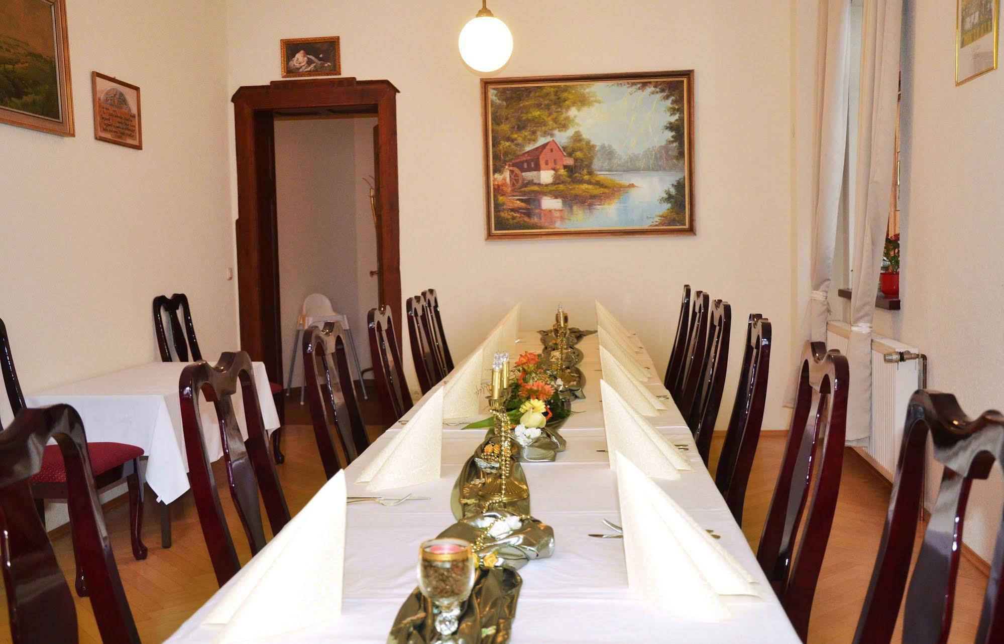 Hotel Zur Hallenburg Kurort Steinbach-Hallenberg Εξωτερικό φωτογραφία